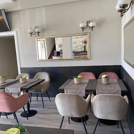 Forras Hotel