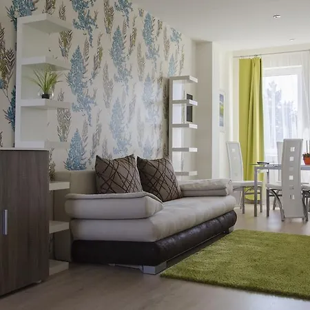 Forras 3* Komárom